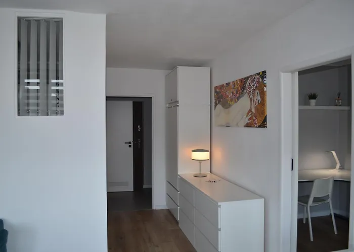 Silesia Park - Free Parking - Easy Check-in דירה